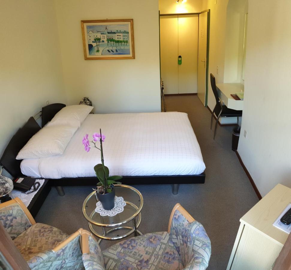 Hotel & Spa Cacciatori Cademario Quarto foto